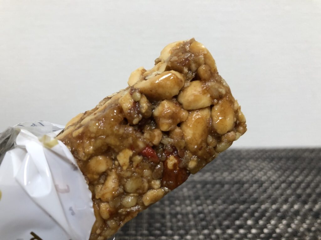 California Gold Nutrition スナックバーの中身