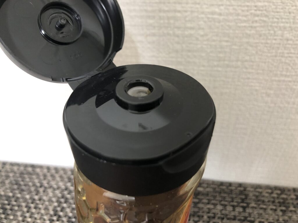 Wholesome Sweeteners「オーガニックハニー」の出し口