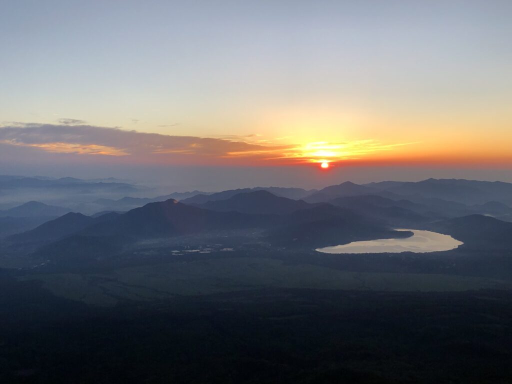 富士山8合目からのご来光